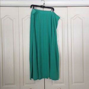 Maxi skirt 3x, no tags